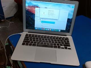 2015 MACBOOK AIR **FOR PARTS ONLY**